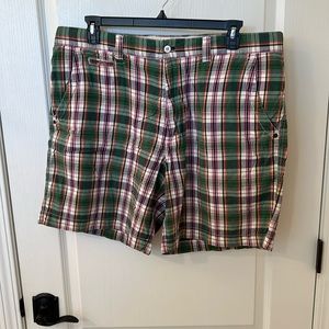 Cremieux Men’s Flat Front Shorts Size 40